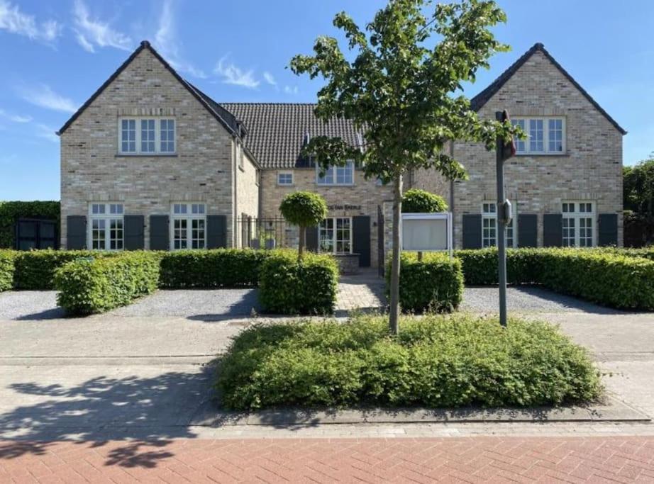 Sfeervol Familielandhuis In De Groene Kempen Baarle-Hertog Экстерьер фото
