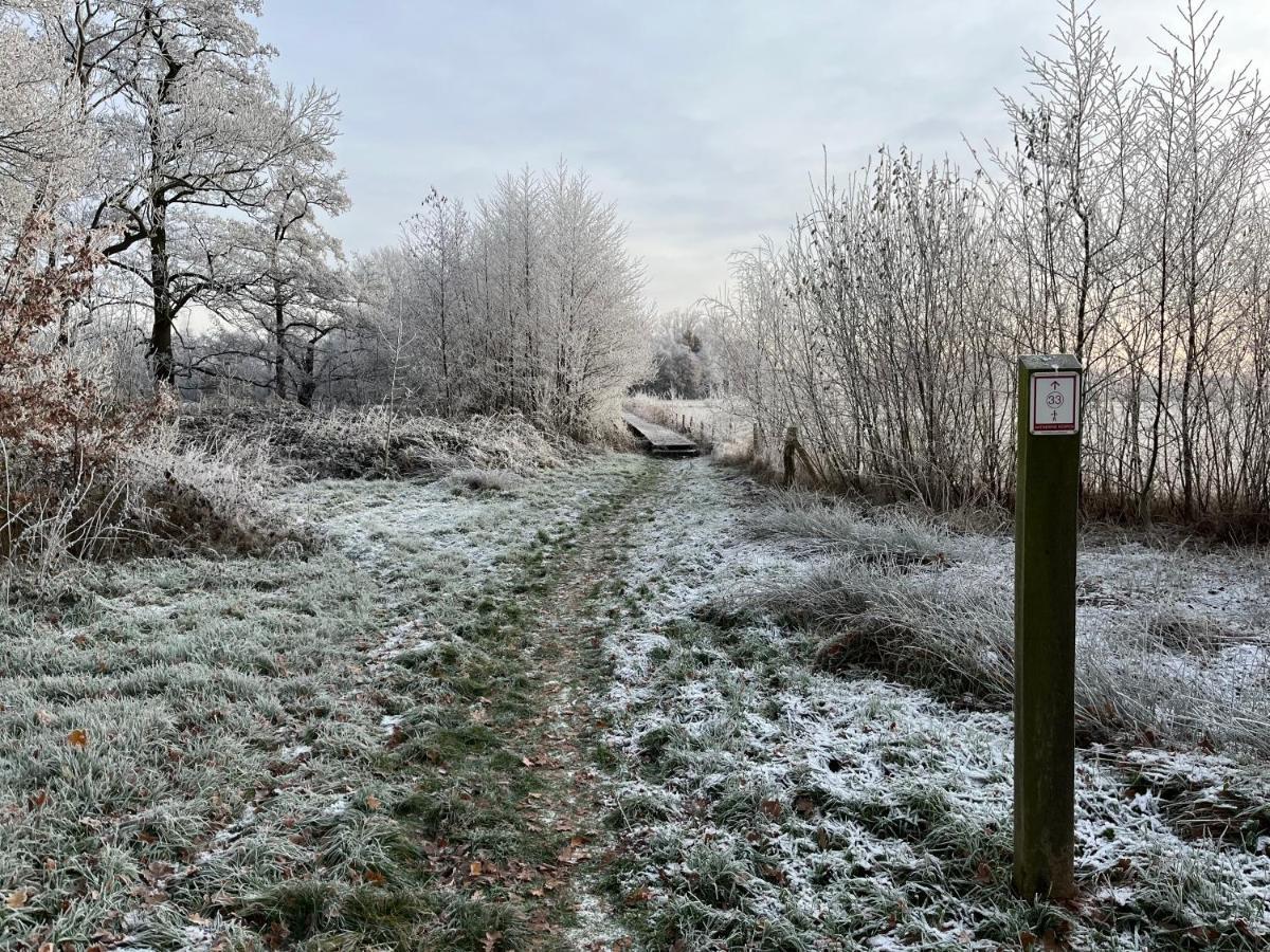 Sfeervol Familielandhuis In De Groene Kempen Baarle-Hertog Экстерьер фото
